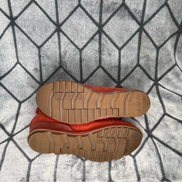 SOREL Evie Waterproof Suede Wedge Ankle Pull-On Women Booties - Picture 4 of 10